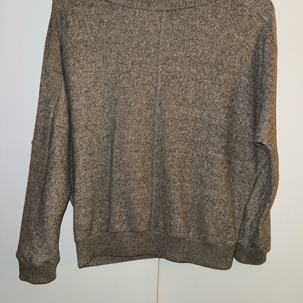 Janet Chung Cozy Gray Women's Sweater